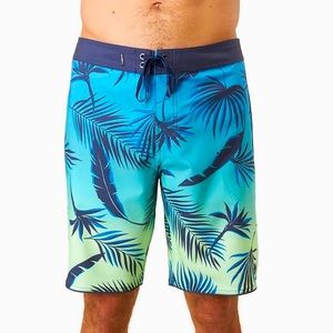 📦🎊MOVING SALE! 📦🎊  NWT Hyperfreak Sambisa Boardshorts Tropical Blue- O’Neill